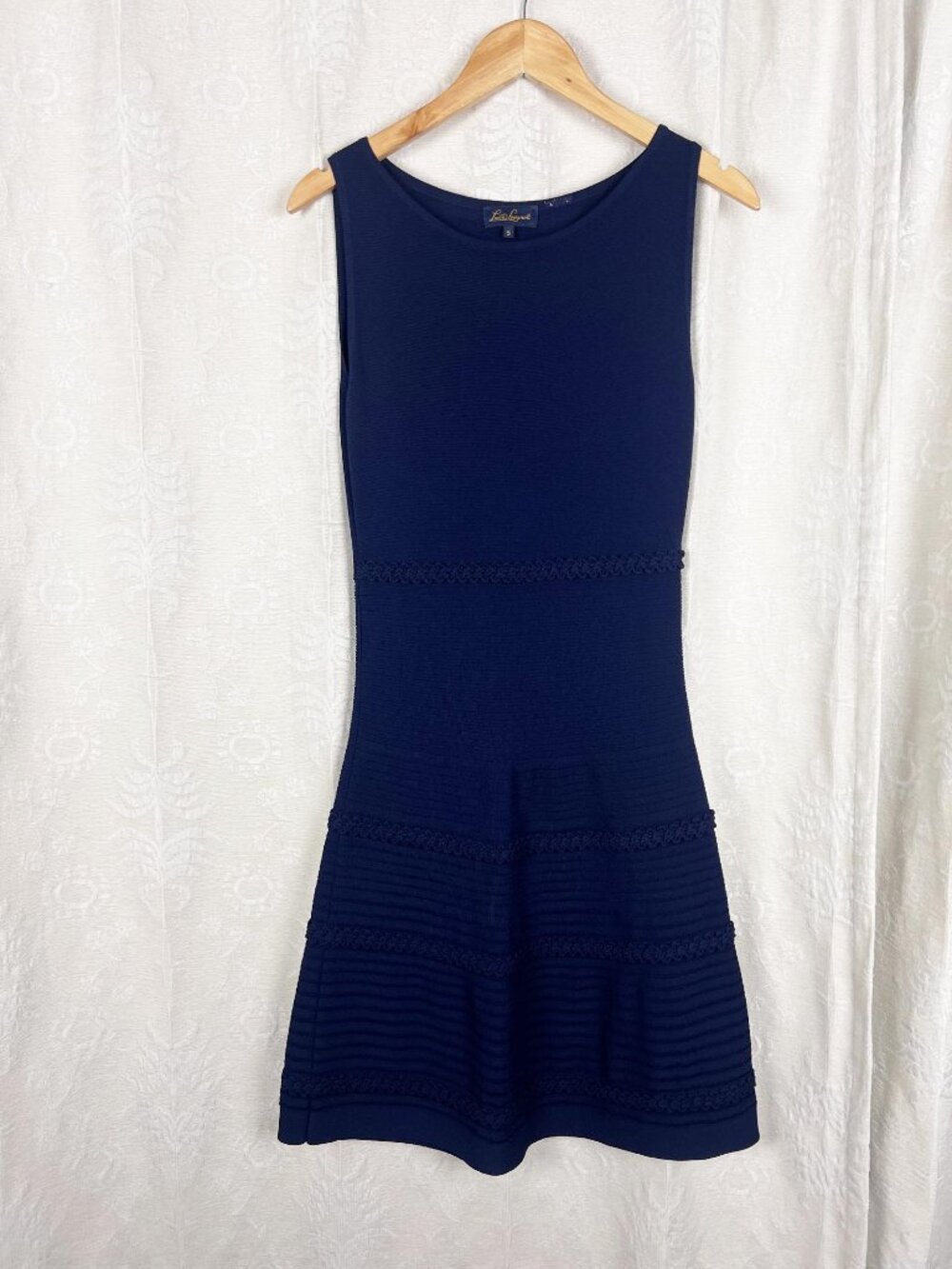 Luisa Spagnoli dark blue knit sleeveless dress crochet trim fit & flare stretch